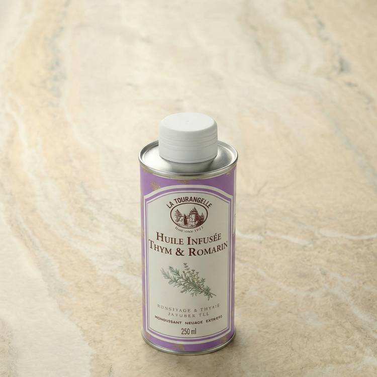 L'Huile infusée au thym et romarin "La Tourangelle"