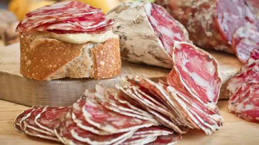 La charcuterie française : un savoir-faire millénaire à redécouvrir