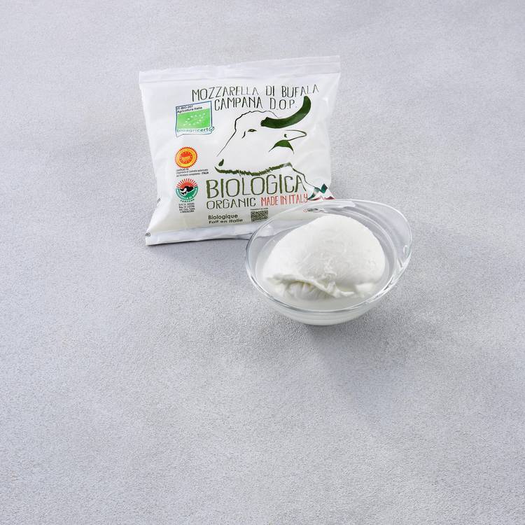 La Mozzarella di bufala DOP BIO