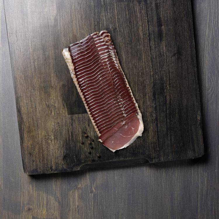 Le Magret de canard séché et fumé