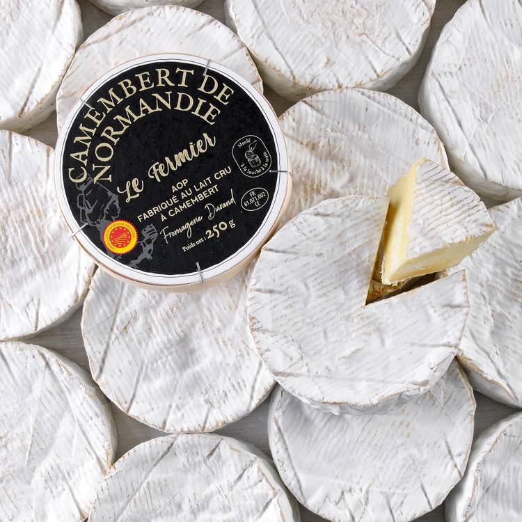 Le Camembert fermier AOP